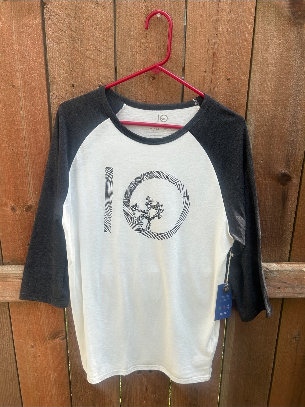 tentree Graphic Tee Shirt White Grey Size Medium NWT